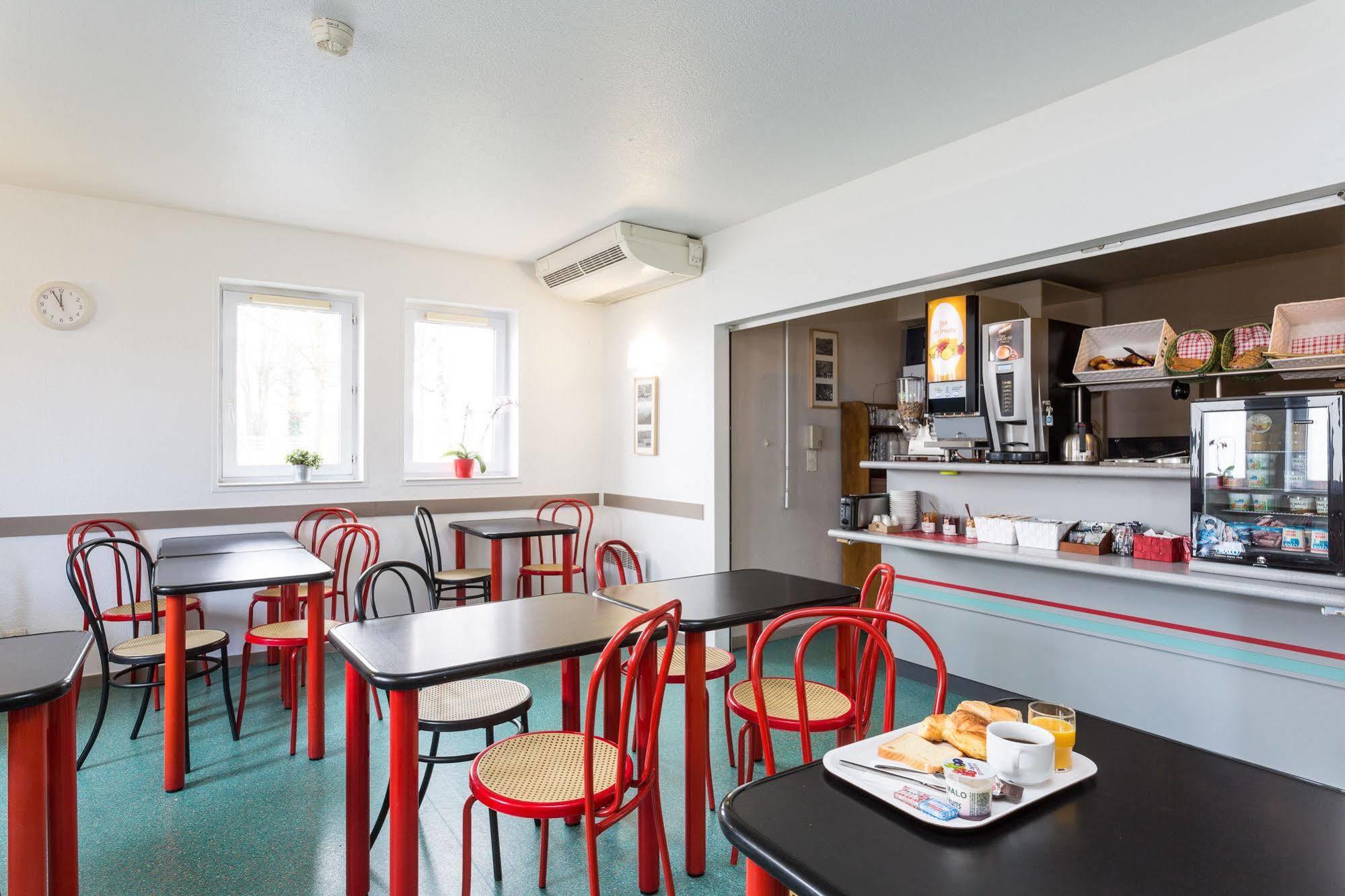 B&B Hotel Strasbourg Sud Оствалд Екстериор снимка
