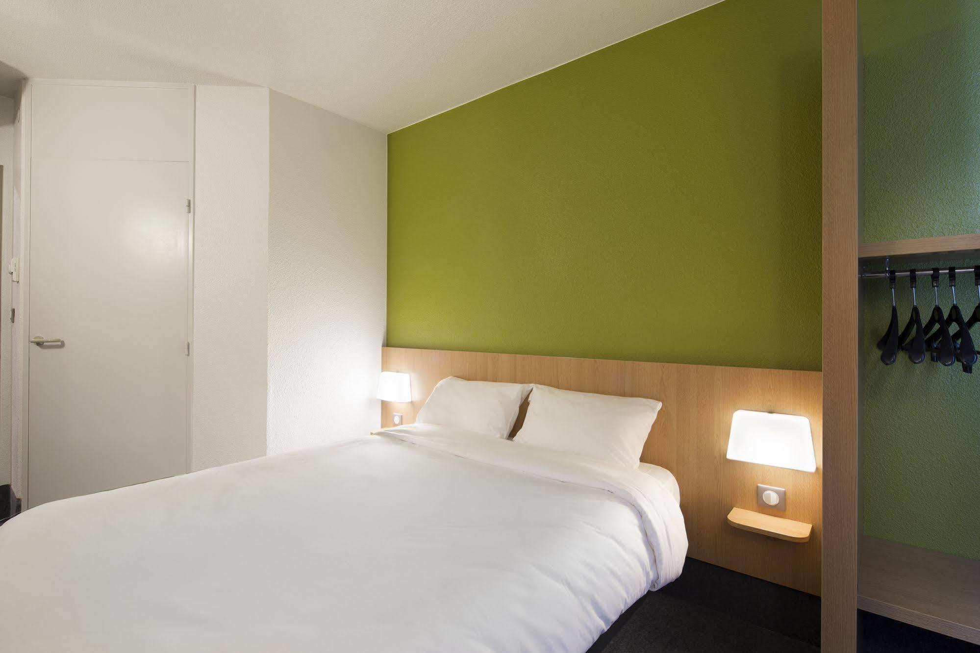 B&B Hotel Strasbourg Sud Оствалд Екстериор снимка